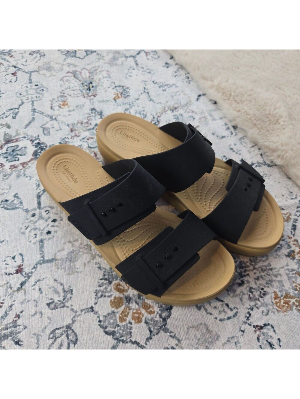 Crocs Brooklyn Low Wedge Slip On Sandal Women US 9